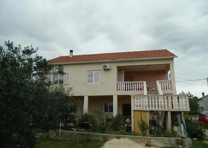 Bartulovi Dvori